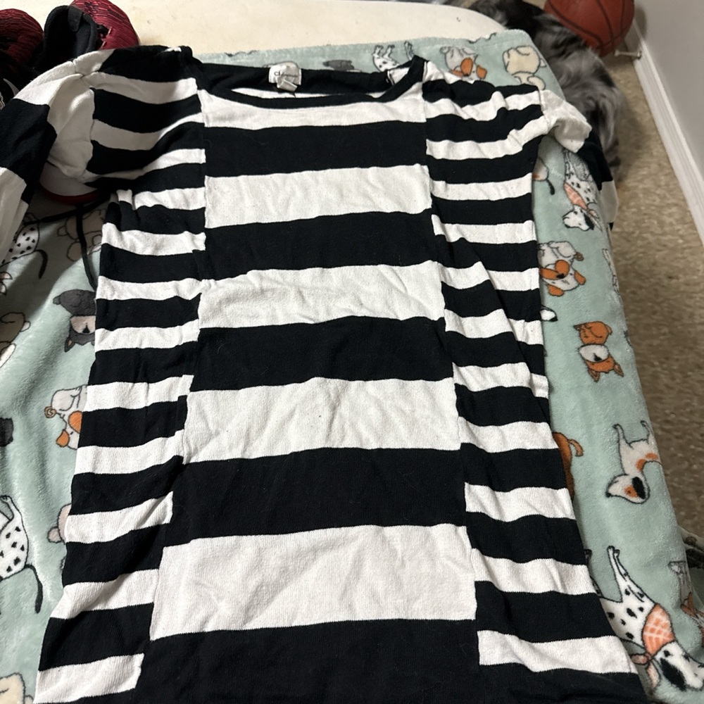 Black and White Striped Women's Top